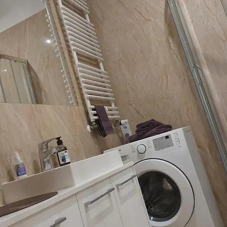 Suzanna Arkadia Apartamento *